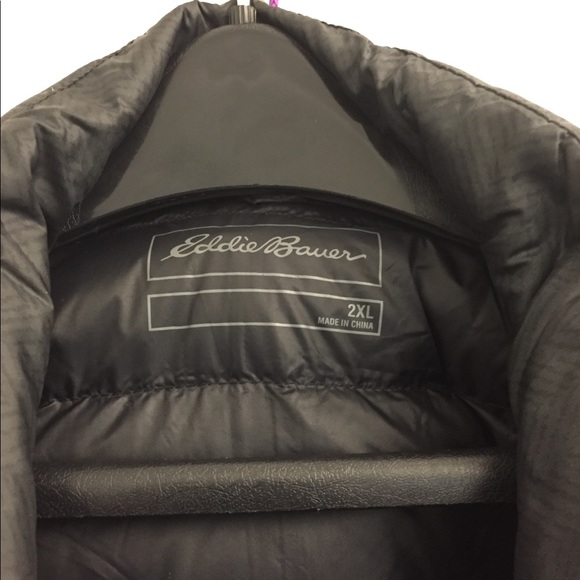 Eddie Bauer Women’s Cirruslite Down Jacket - Picture 3 of 4